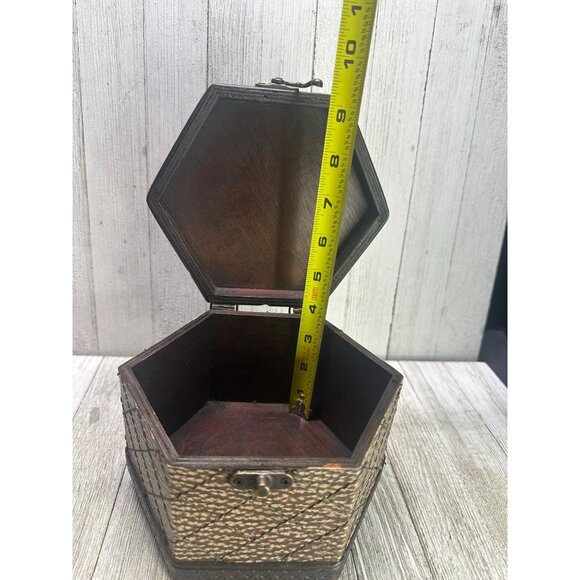 Vintage Wooden Storage Box Jewelry Keepsakes Hexagonal Shape Hinged Lid - Picture 9 of 12